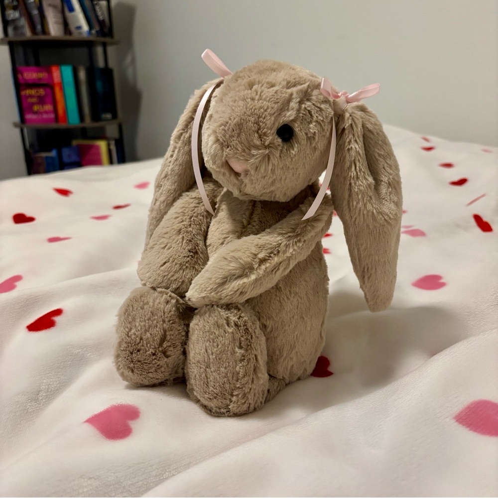 🐇 Small Jellycat Beige Bashful Bunny Stuffed Animal Plushie